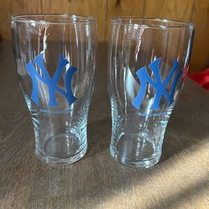 Pair Of Glasses New York Yankees Clear Blue Logo 2006 Boelter